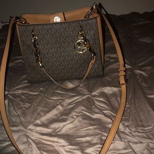 Michael Kors SOFIA Medium Tote
